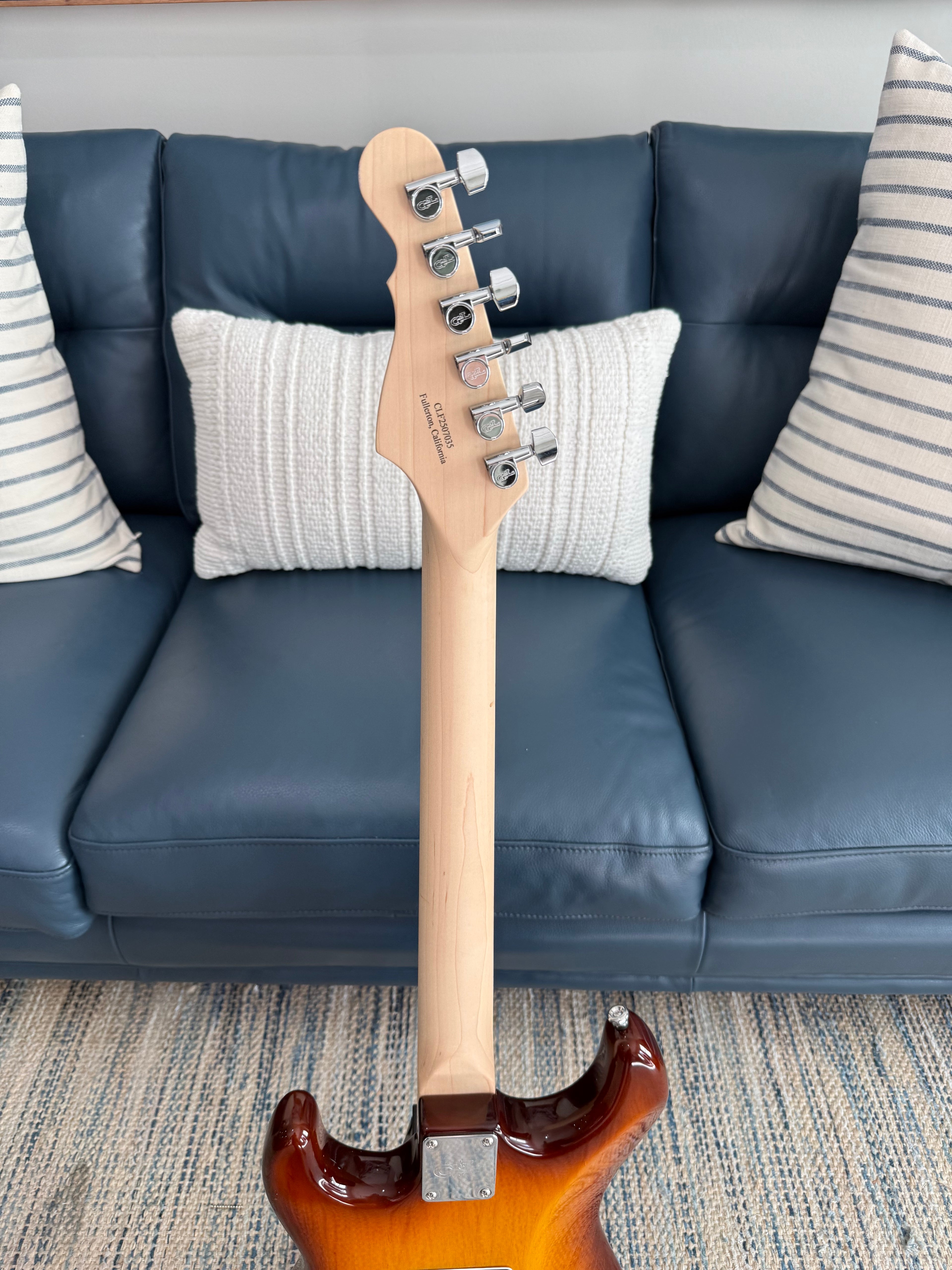 G&L Fullerton Deluxe Legacy SSS Alder Old School Tobacco Sunburst Finish Made In USA