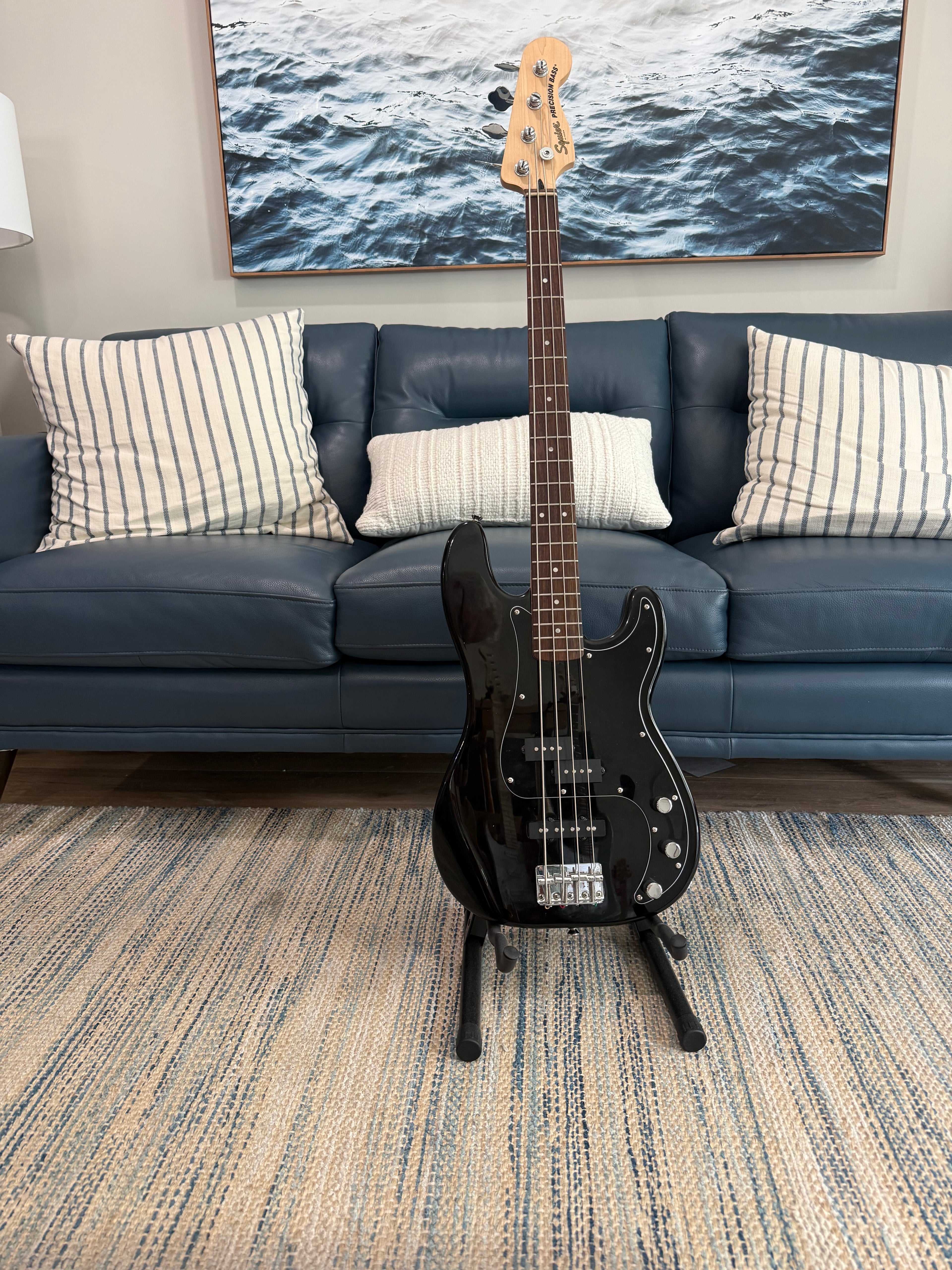 Squire PJ Bass 2022
