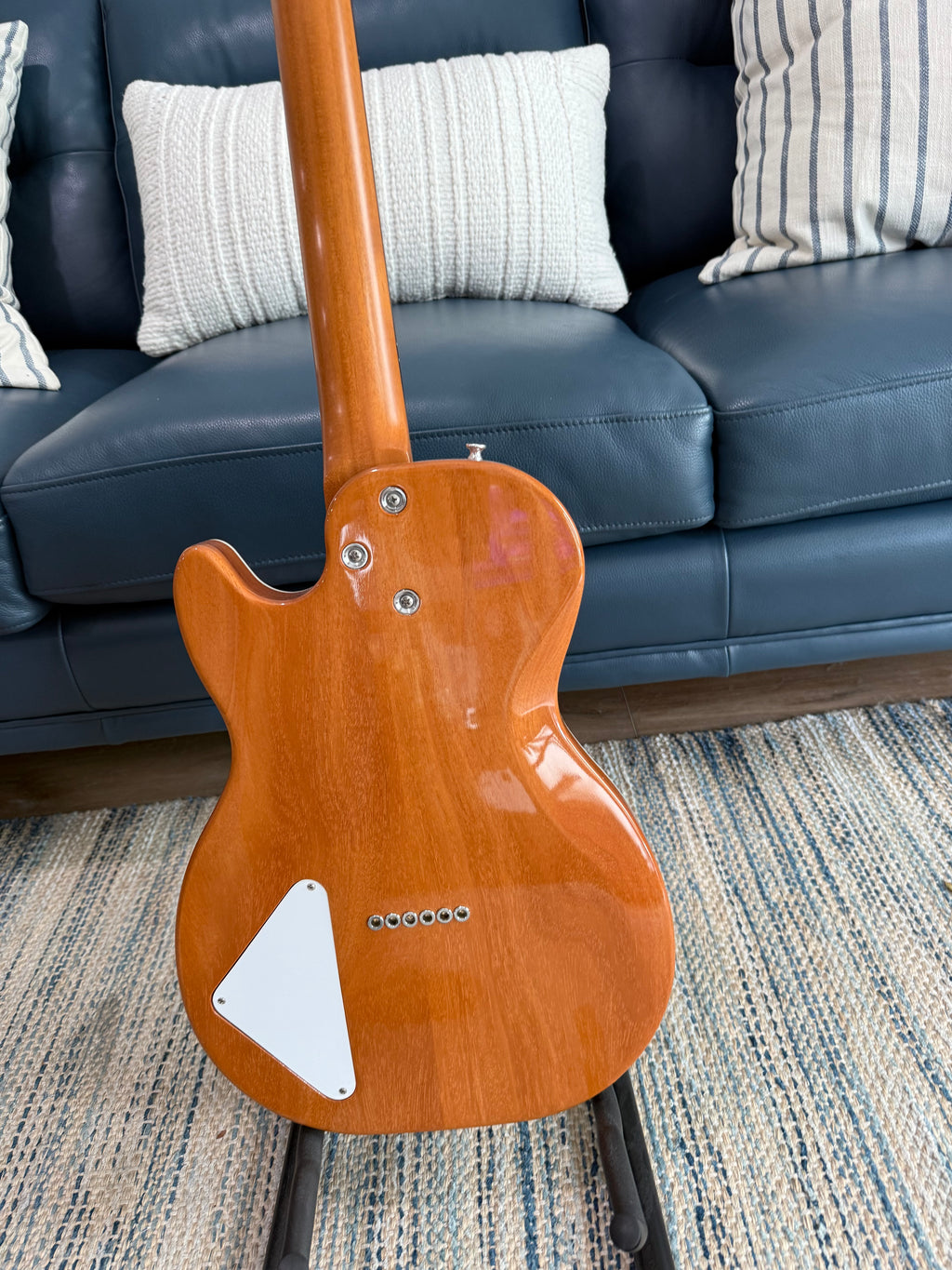 Harmony Standard Jupiter Thinline Electric Guitar w/Case, Cherry