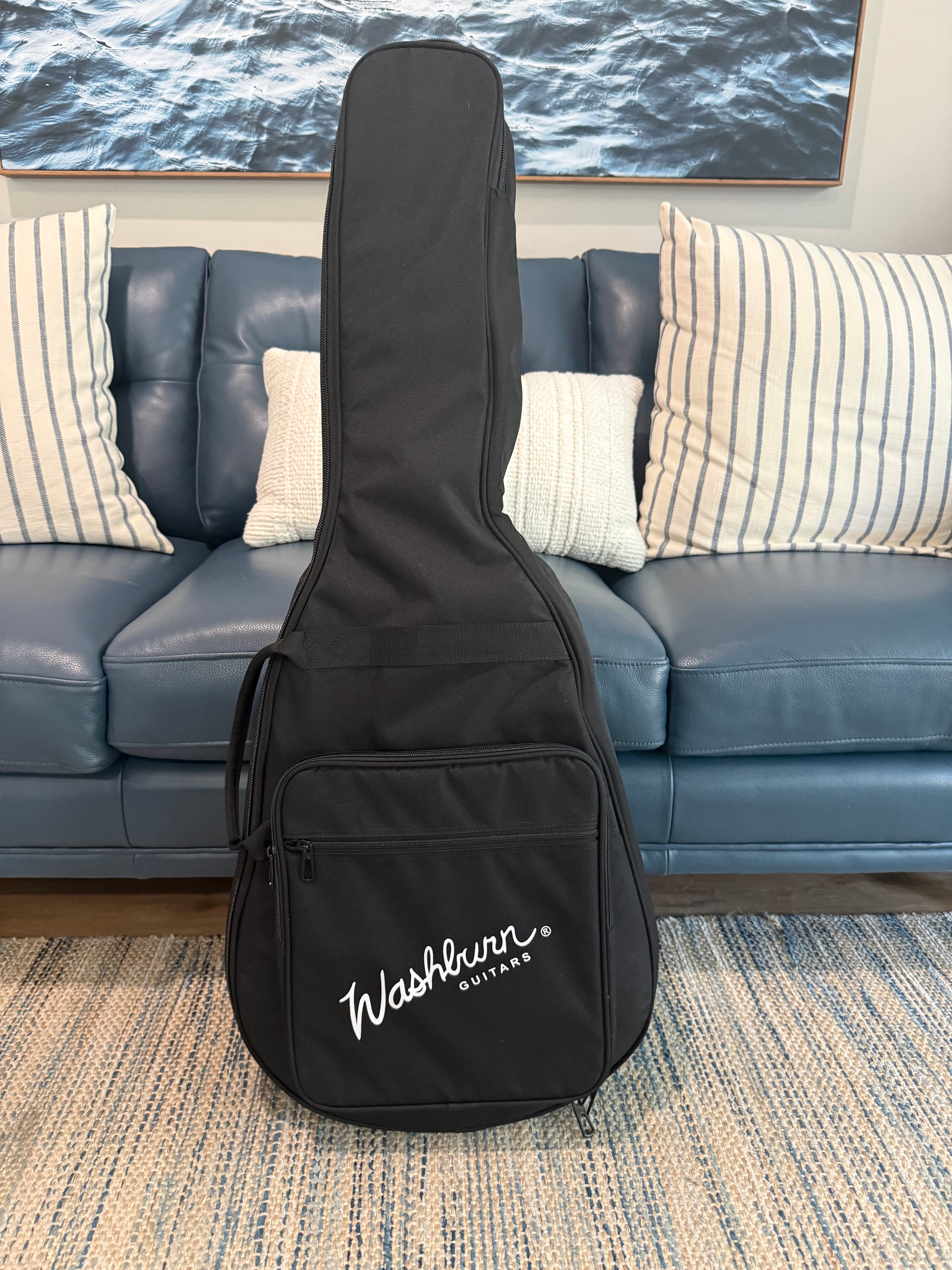 Guitare électrique semi-acoustique Washburn SH35TR Wing Series. Rouge translucide