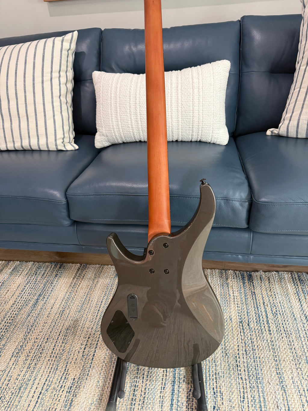 Breaker Bass Ozona Guitar Works Custom Fretless