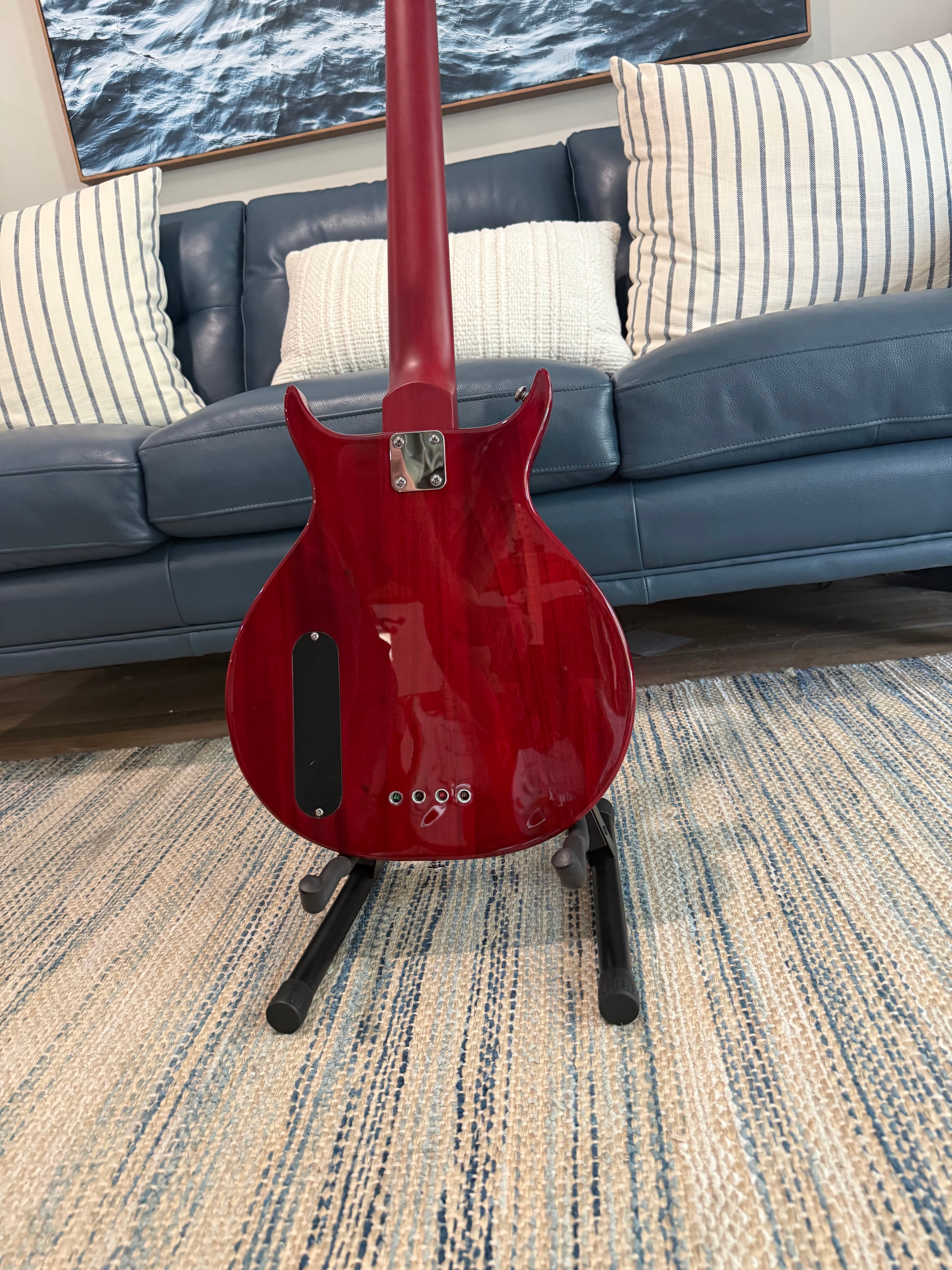 Basse électrique Washburn SB4R Wing Series Scavenger, rouge transparent